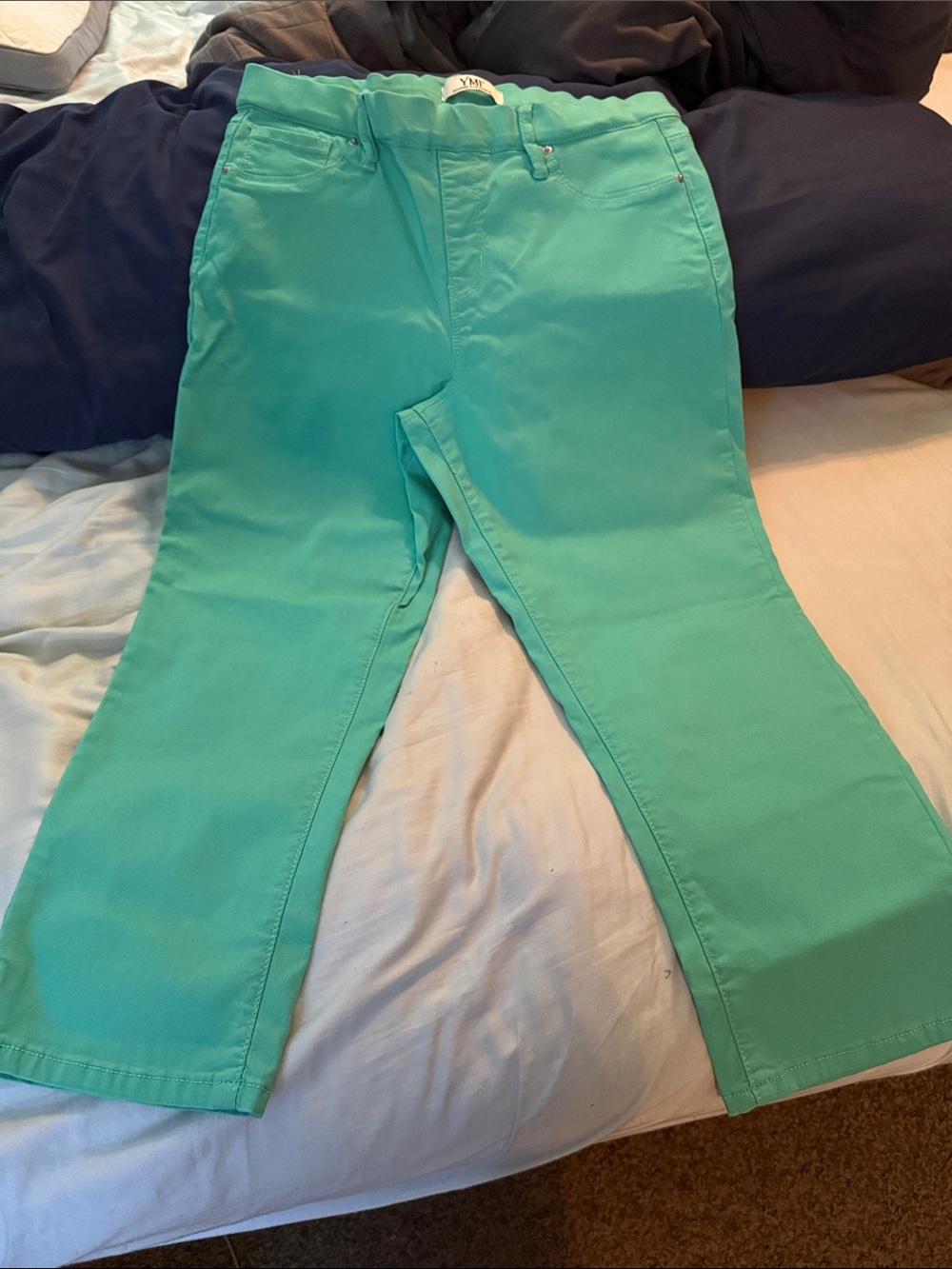 Women’s YMI turquoise Stretch capris